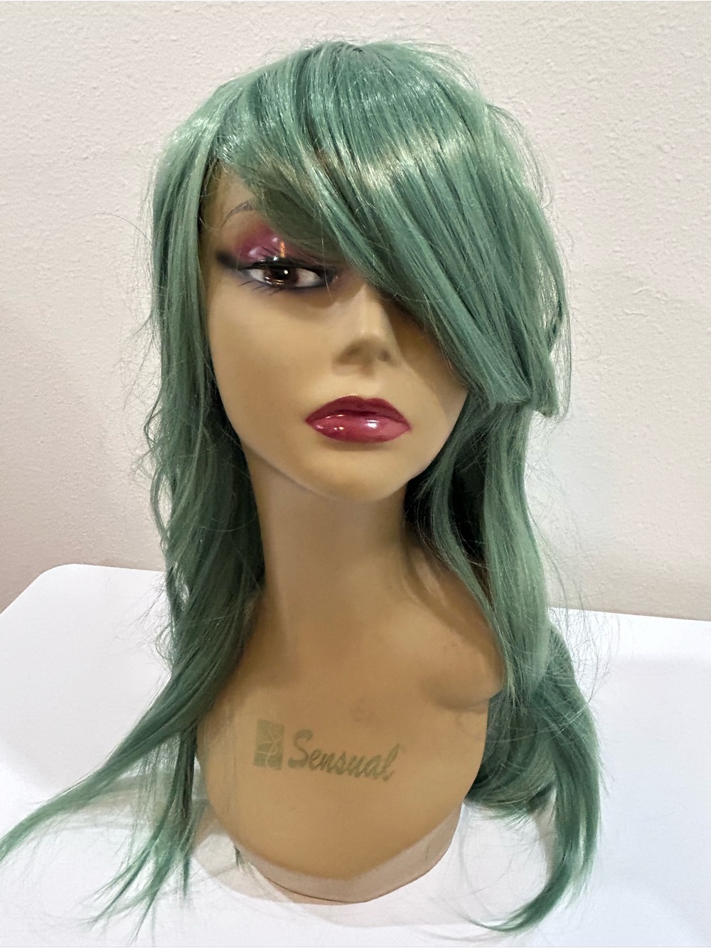 Wig Long Layered Green Pastel Mint, NWOT